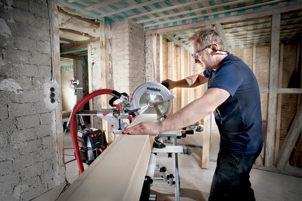 MITRE SAW METABO KGS254 M 240V specification sheet
