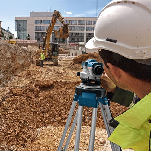 Bosch Optical Levelling Instrument, Tripod, Levelling Staff : GOL 32D, BT 150, GR 500 - Image 3