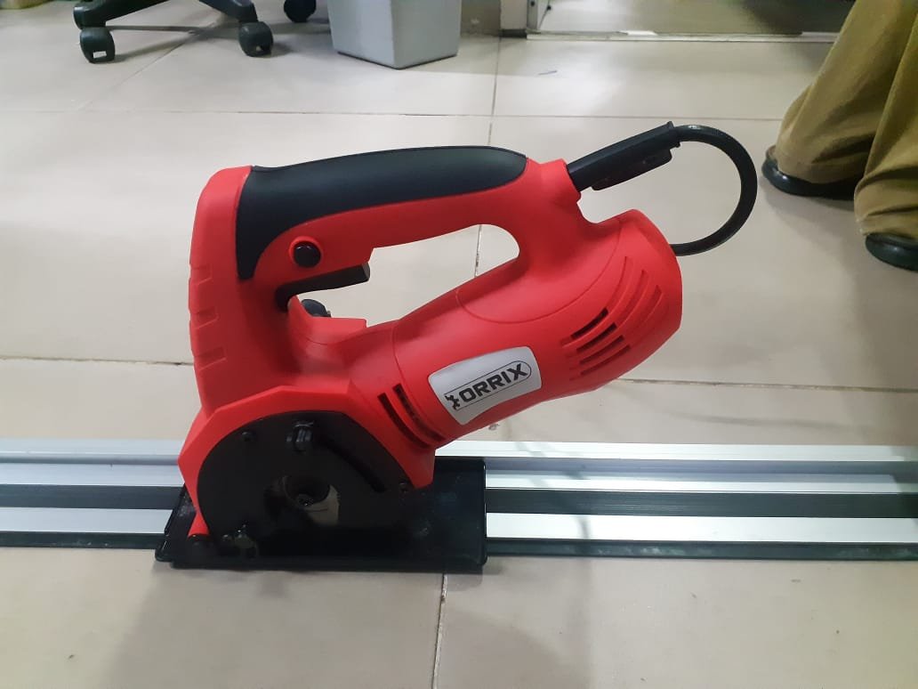 MINI SAW MULTI FUNCTION SAW WITH WOOD, TILE & METAL CUTTING BLADES specification sheet